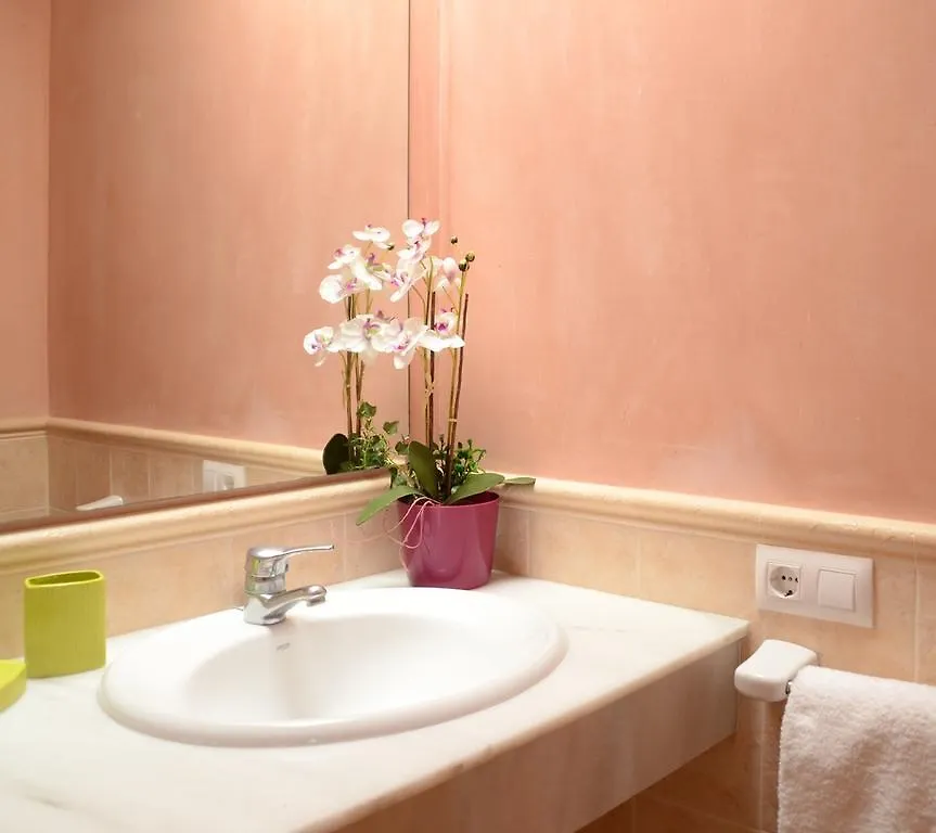 Villas Las Golondrinas Cala en Bosch Spagna