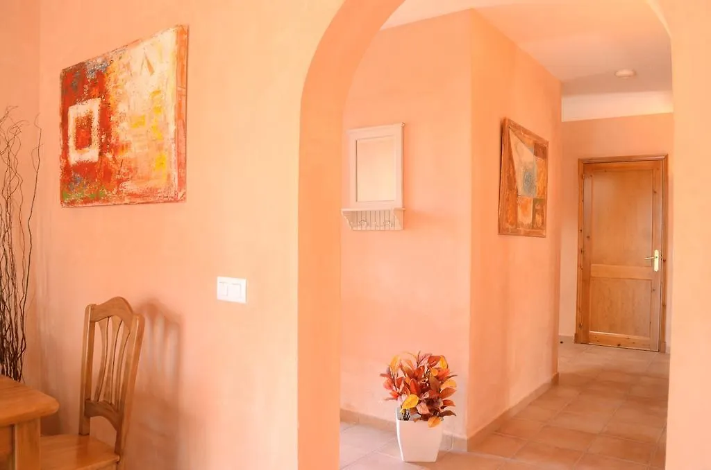 Villas Las Golondrinas Cala en Bosch Spagna