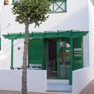 Casa Paz - Cozy 2 Bedroom Close To Dorada , Playa Blanca (Lanzarote) Spain