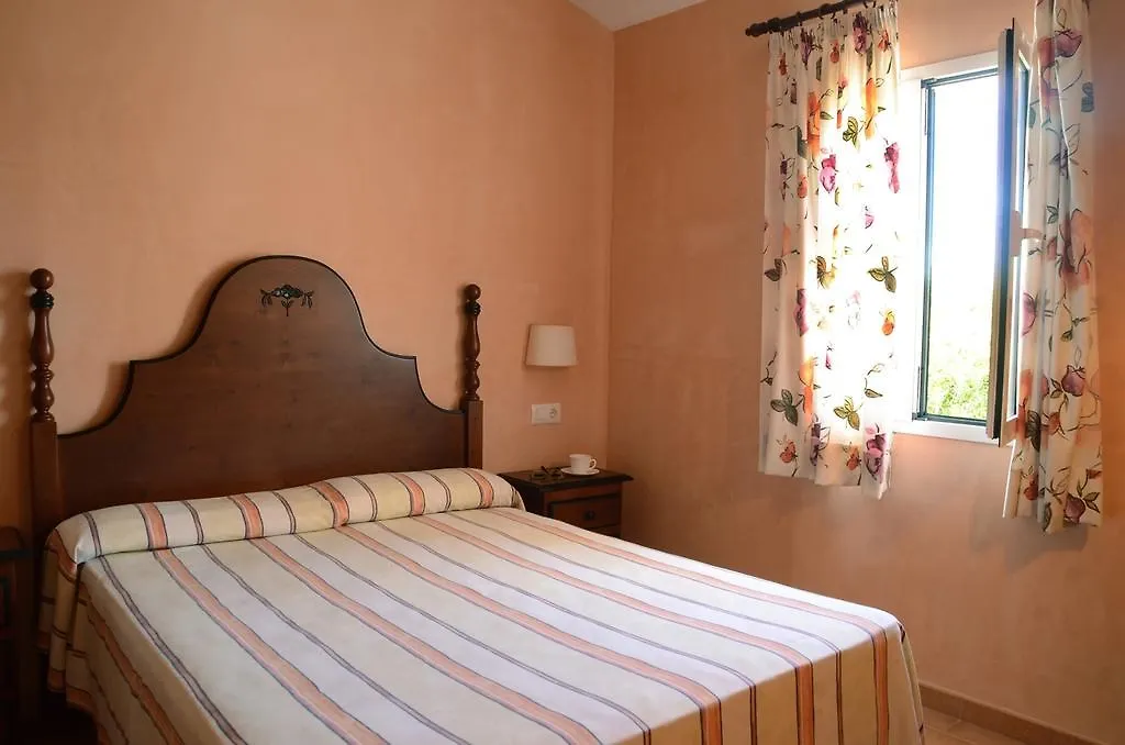 Villas Las Golondrinas Cala'N Bosch  Spain